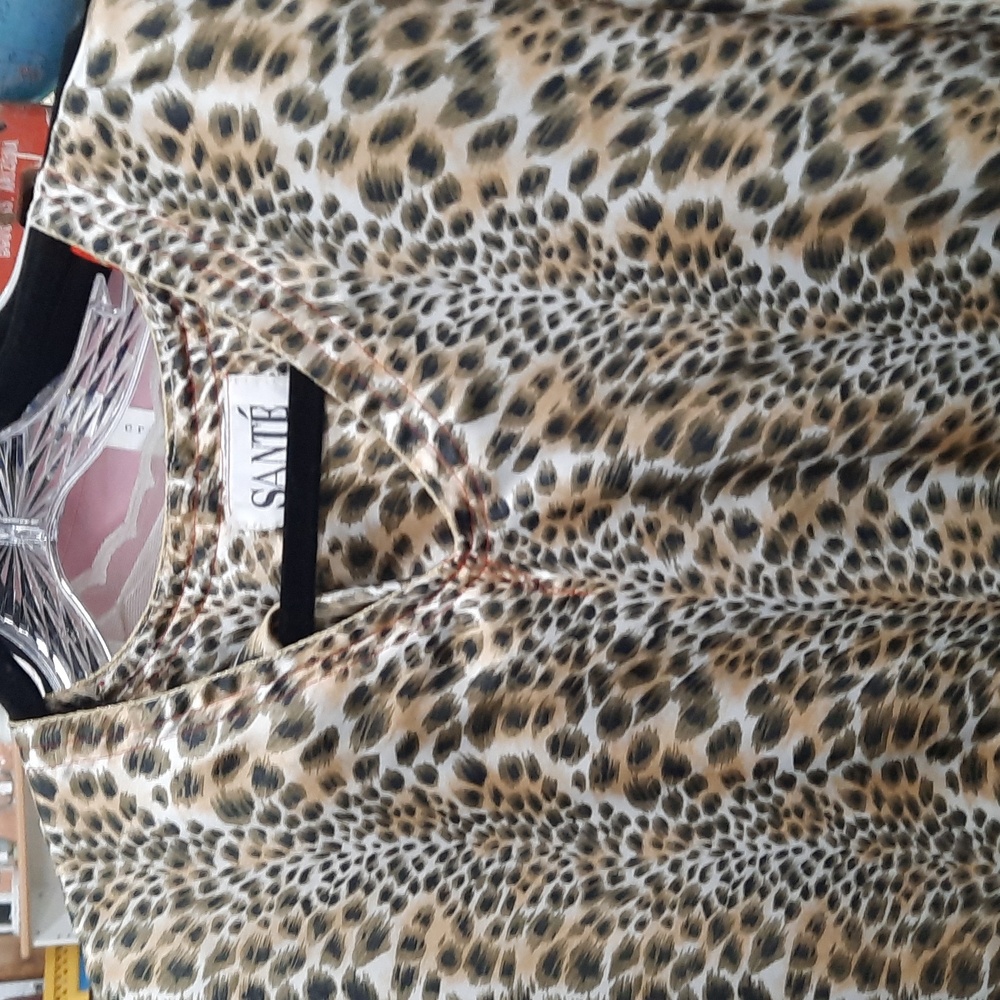 Sante leopard print silky cafton